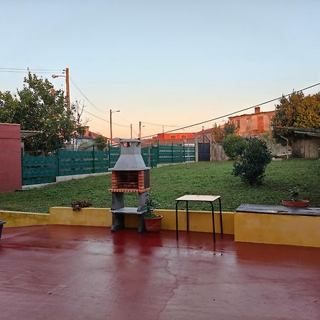 Casa De San Miguel Villa Villanueva De Arosa Bagian luar foto